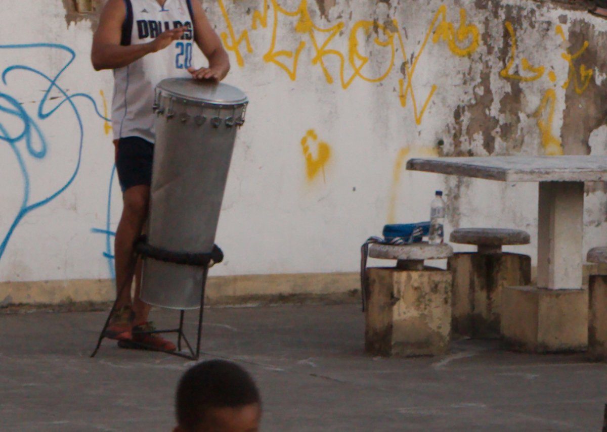 Cropped image of a person playing steel drums in AfterShot Pro 3